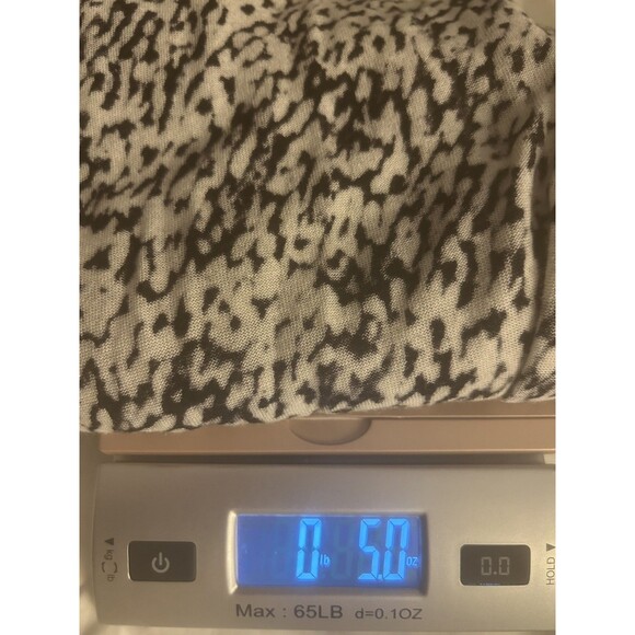 Kokun Sweater Womens XL Cashmere Bamboo Black & White Animal Print Sustainable - Picture 11 of 11